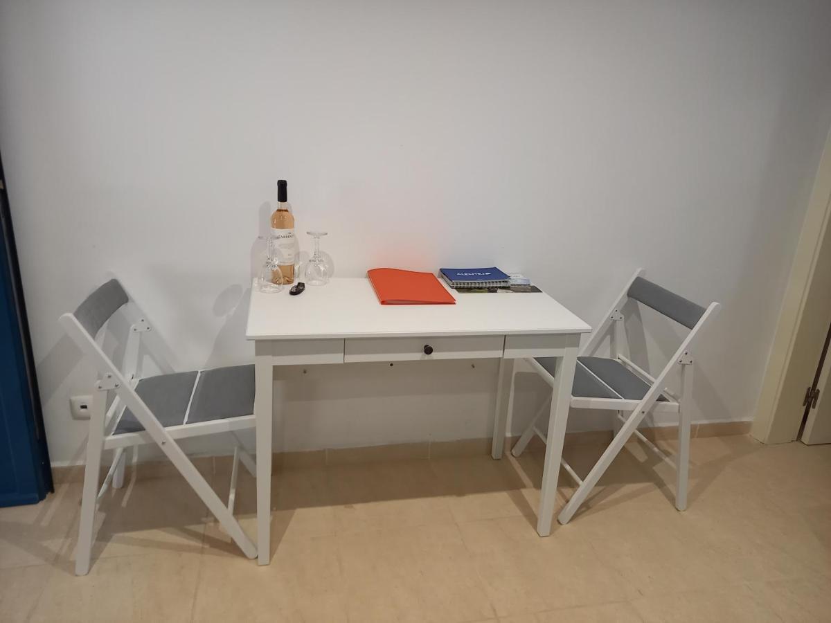 Quinta Da Alentegria - 4 Cottages Met Lounge En Verwarmd Zwembad Van April Tot Eind September! Alcácer do Sal 外观 照片